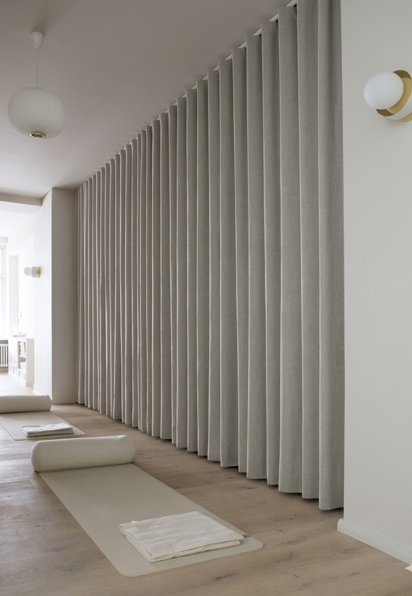 Curtains 8